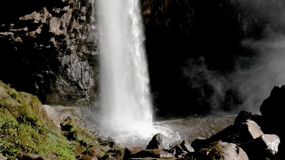 ⁣Cinematic Waterfall B-Roll | Free Stock Nature Video