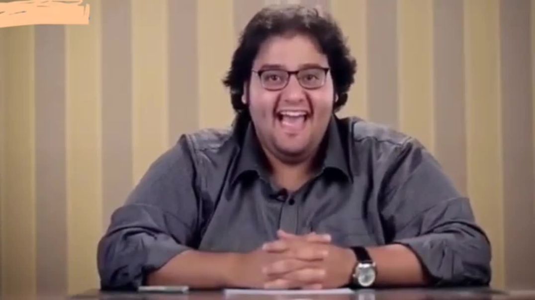 Man Hysterical Laughing and Pointing Reaction Meme – Free Download Stock Video for Comedic Edits, Yo