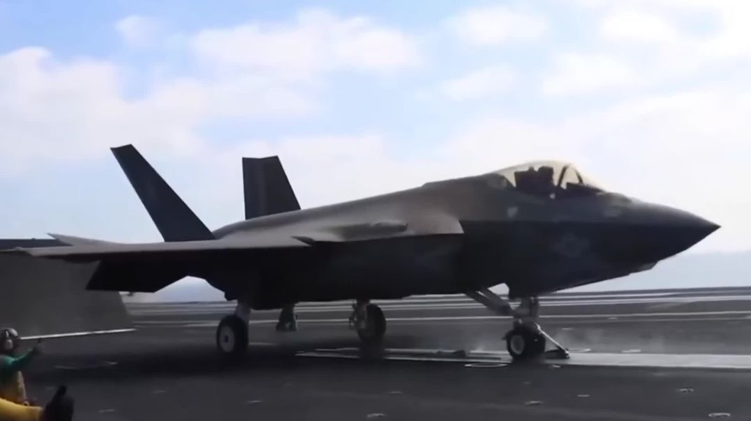 ⁣Fighter Jet Aircraft Carrier Takeoff B-Roll
